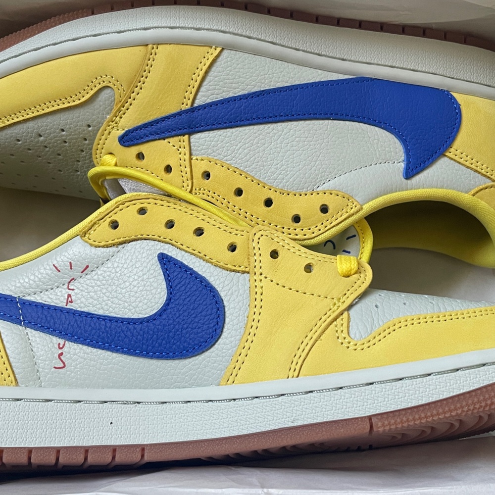 Nike Travis Scott Elkins Size 11.5 Women 10 Men